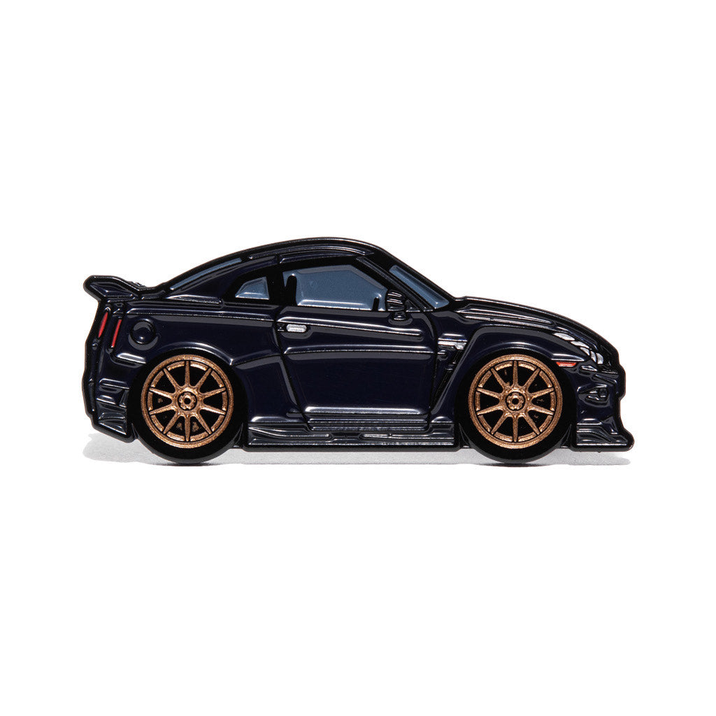 FUELFEST Special Edition Nissan GT-R (35) T-Spec Takumi Edition Pin